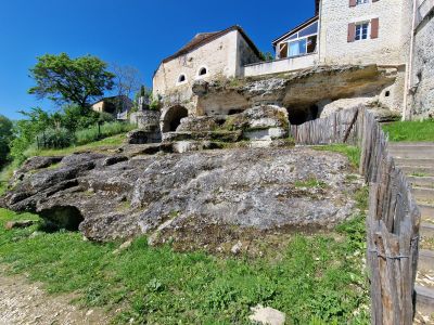 Chapelle monolithe Saint-Georges de Gurat
